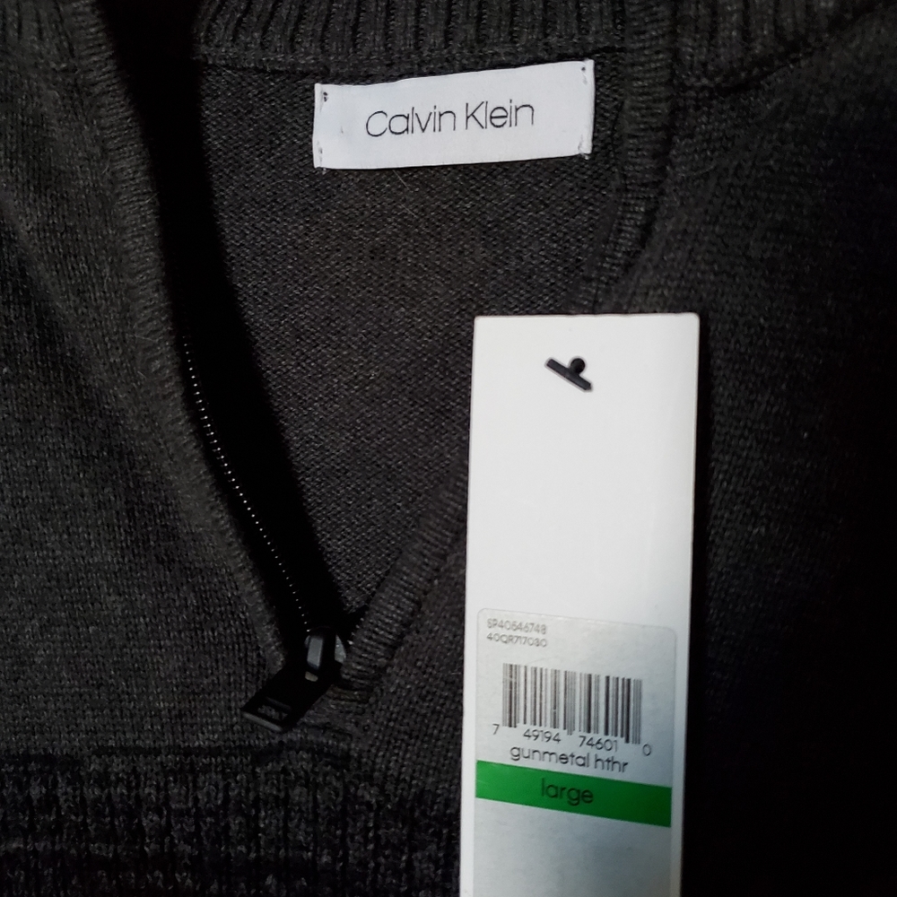 Calvin Klein pullover - Picture 2 of 2
